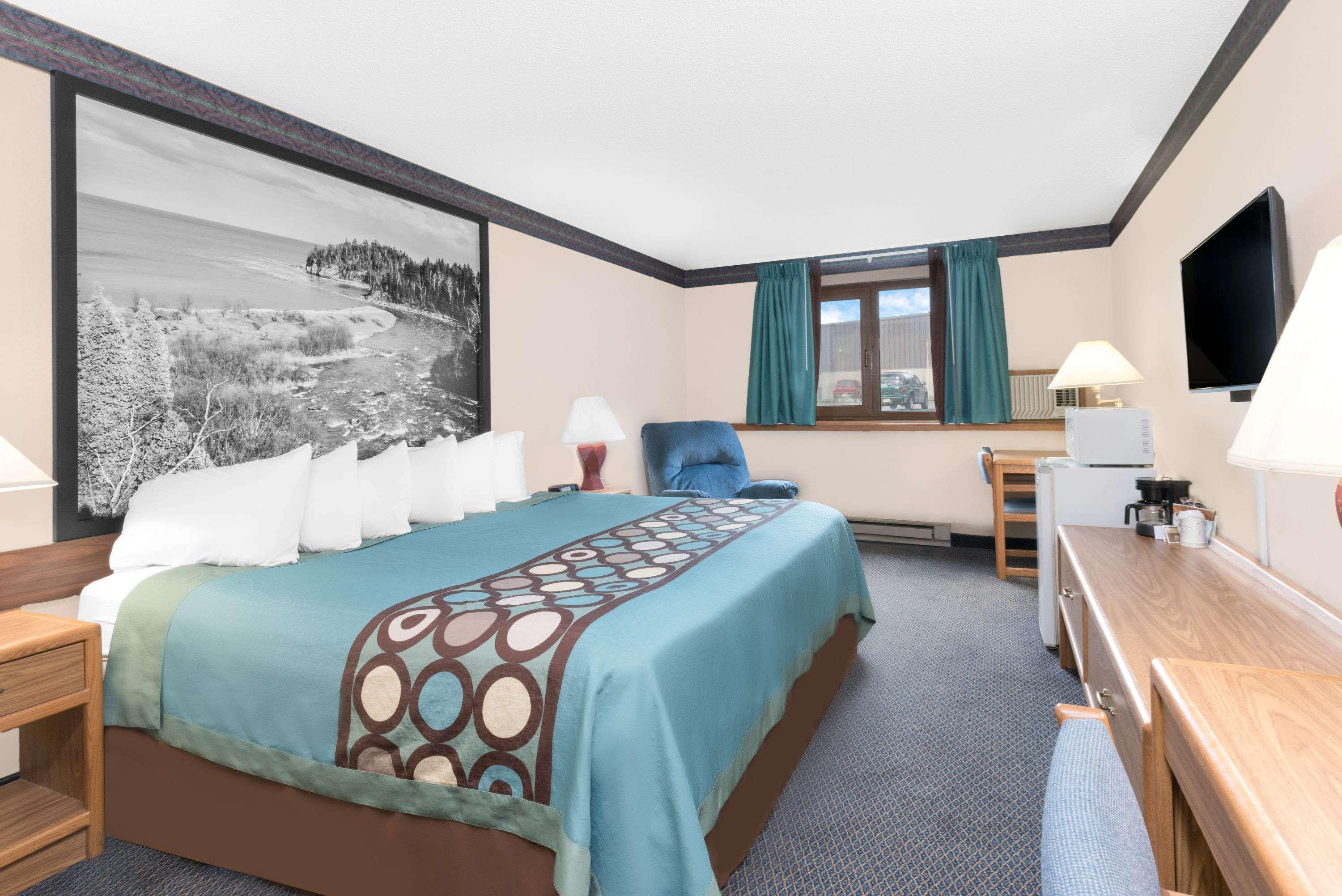 Super 8 By Wyndham Duluth Hotel Buitenkant foto